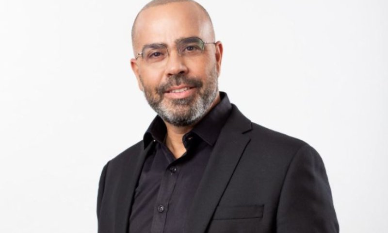 טלטלה: מנכ"ל רשת 13 הודיע על פרישה מתפקידו