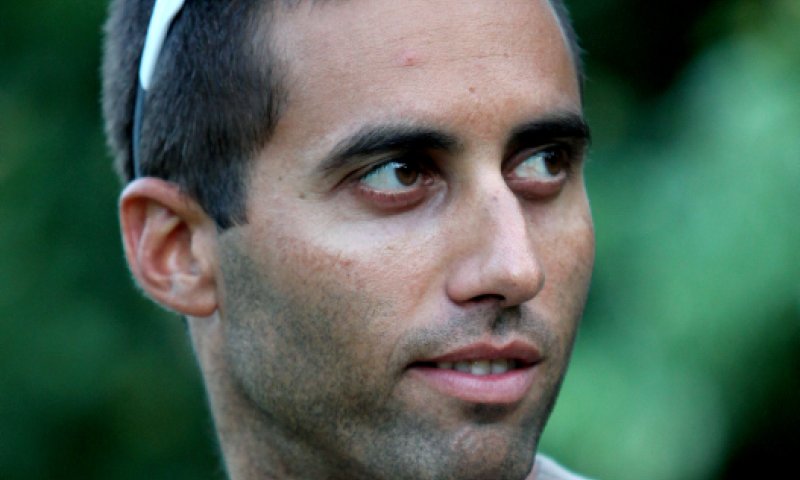 הלם: גל פרידמן מוכר את מדליית הזהב האולימפית