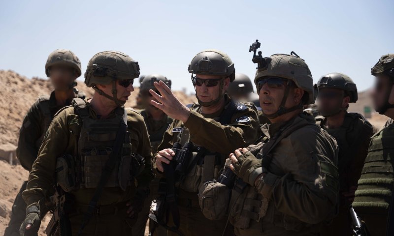 מפקד חיל האוויר בזירת התרסקות המסוק: "כואבים&nbsp;את&nbsp;כאב האובדן"