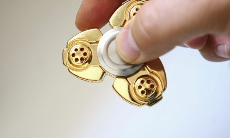 הרבנים פירקו והכריעו: האם מותר לשחק ב'ספינר' בשבת