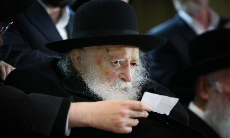 באיחור ניכר: הרב קנייבסקי הורה לא להפר את ההוראות