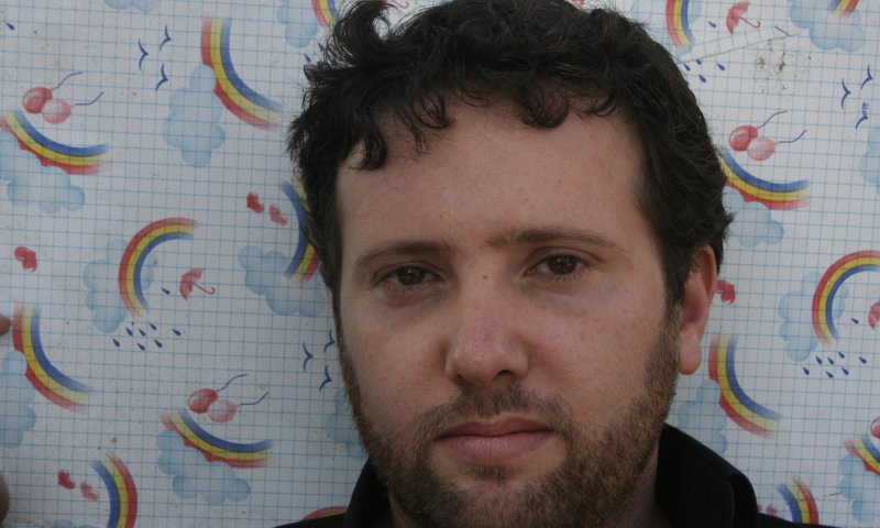 צפו: רועי זמיר בסינגל חדש "אצל מוריס"