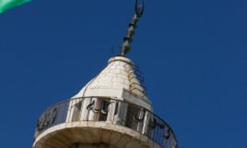 תושבי הגבעה הצרפתית נצחו את המואזין של עיסאוויה