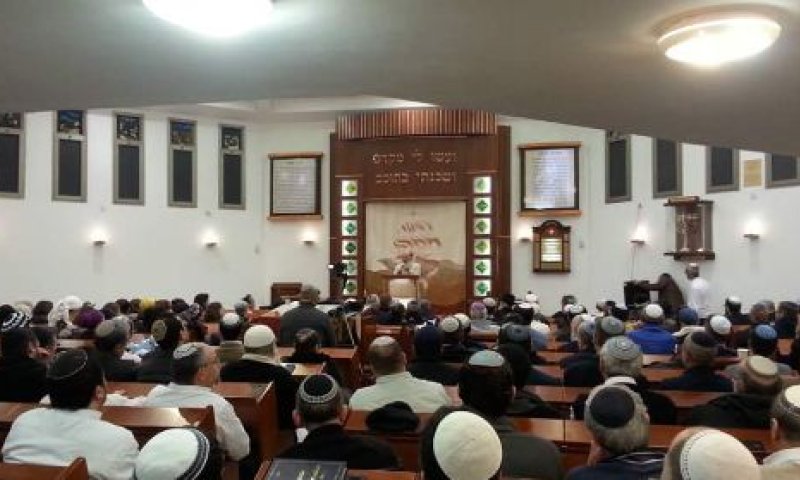 "ספרדי יכל לחלל שבת ולהישאר חלק מהקהילה, אשכנזי לא"