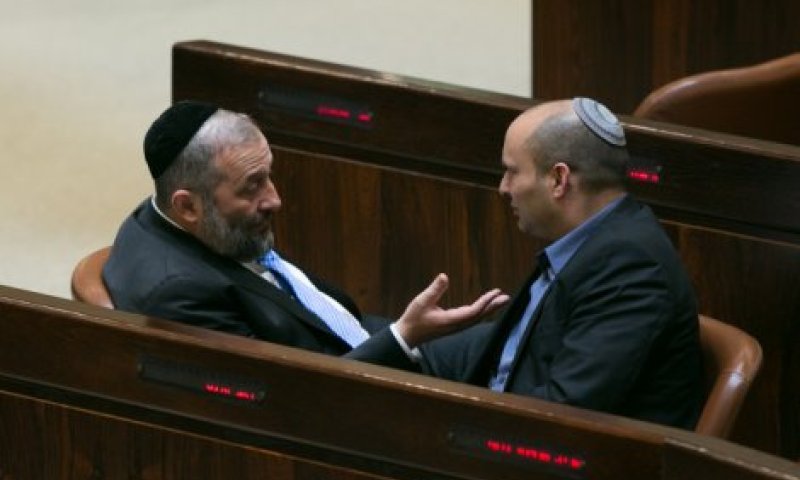 לקראת הרחבת הממשלה? בנט ודרעי נועדו בירושלים