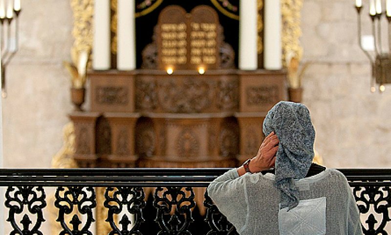 בית הלל בפסק חדש: נשים יכולות להגיד קדיש יתומה בבית הכנסת