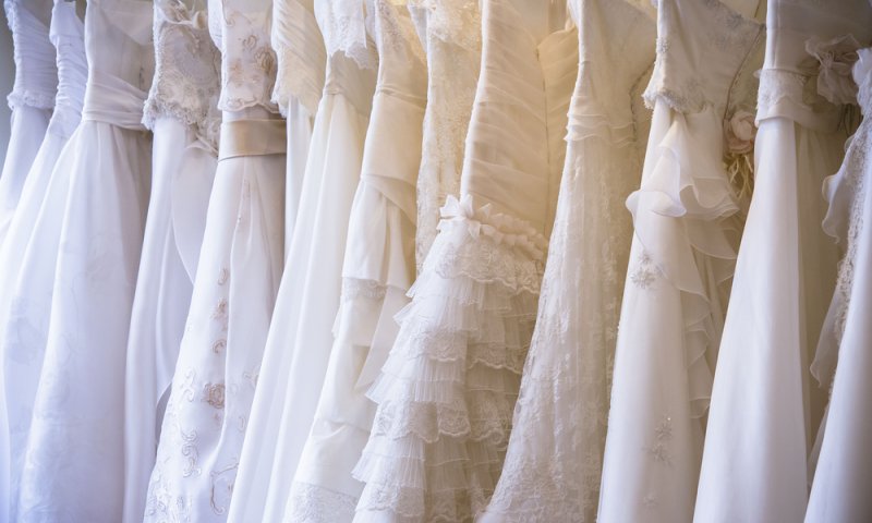 אבא עם גידול במח, מי ידאג לשמלת כלה למירי?