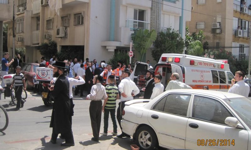 בני ברק: ילדה נפגעה מפגיעת ג'יפ בחניון