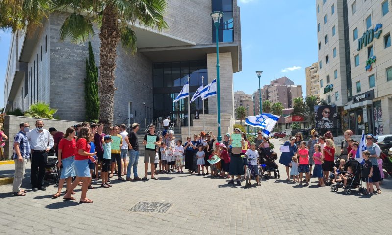 תושבי לוד מפגינים: "אל תשחררו את המחבל"