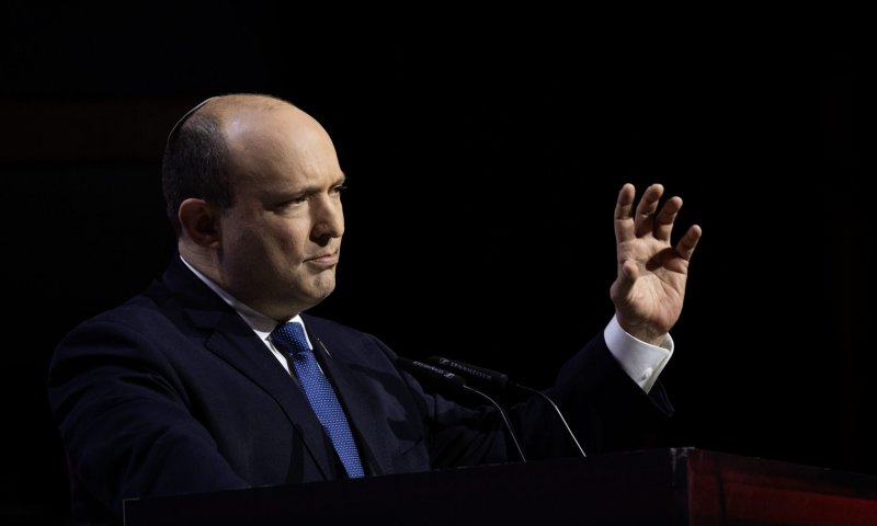 בנט מבטיח: עידית סילמן תחזור בקרוב