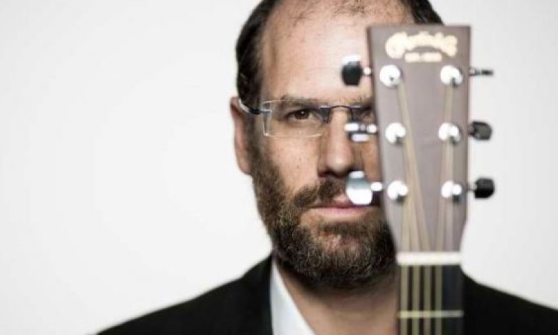 שר לעם: אהרן רזאל משיק קליפ חדש. צפו