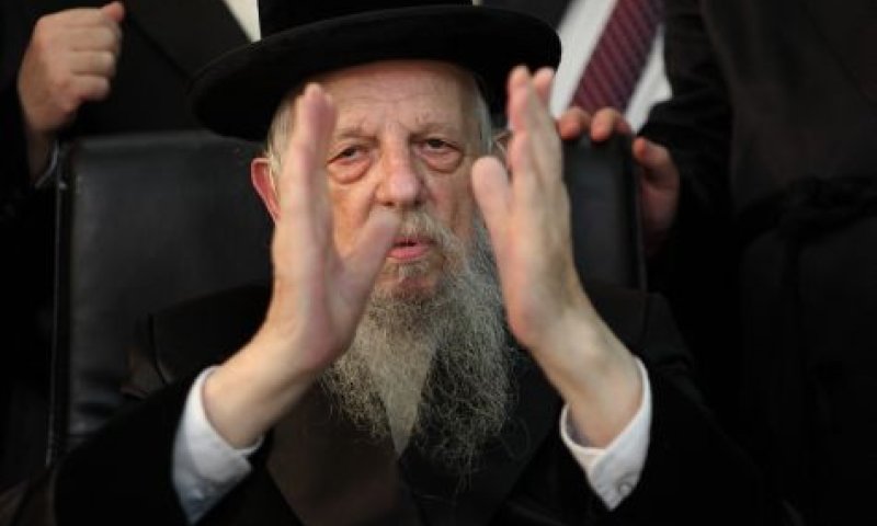 חייל, חשמלאי ואדמו"ר; הרב אבינר סופד