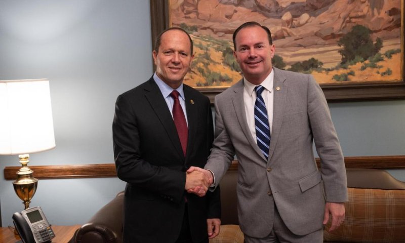 המסע של ברקת בארה"ב לעצירת פתיחת הקונסוליה