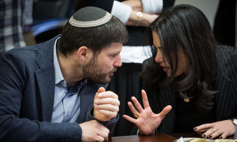 סרבנות גיוס? בבית היהודי מתנערים מסמוטריץ'