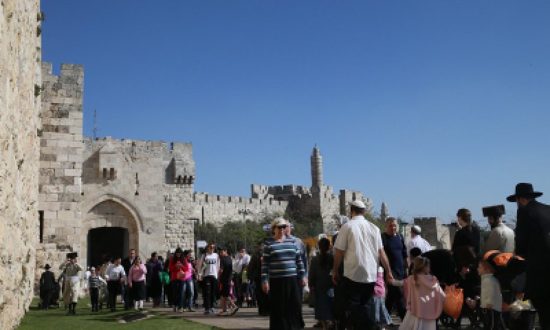 החילונים במיעוט: 61% מהירושלמים מגדירים עצמם דתיים
