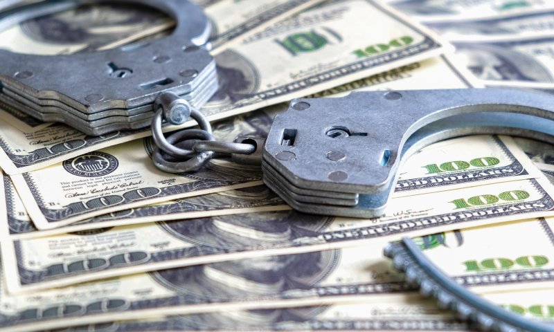 חרדי ישראלי מואשם בהונאת ענק בארה"ב