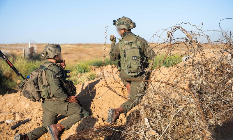 לאחר זיהוי מרחפן: כוחות צה"ל חיסלו מחבלים בעזה