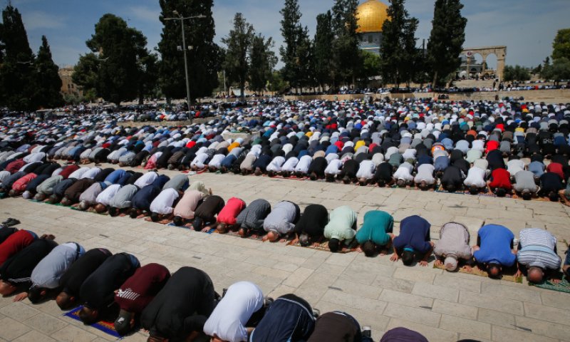 על מה מתפללים הערבים בהר בית?