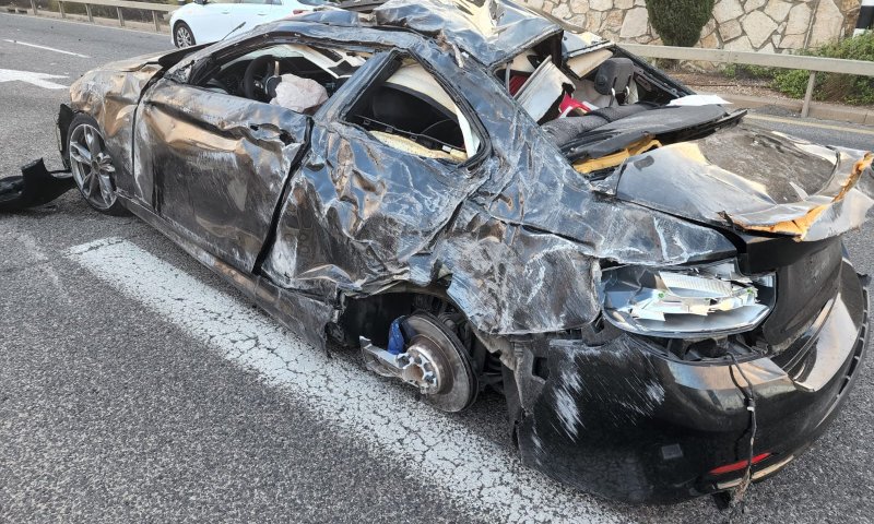 תאונה קטלנית ליד עכו: בן 20 נהרג; 5 נוספים נפצעו