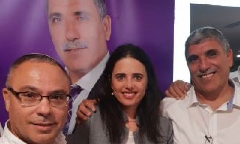 ראש העיר הסרוג של קריית מלאכי נמצא חיובי לקורונה