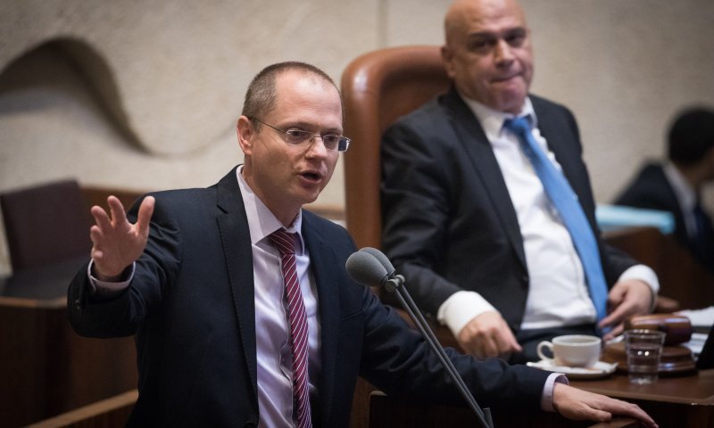 פורר: "בני ציפר אכל יותר מידי גבינות עם עובש בחג"