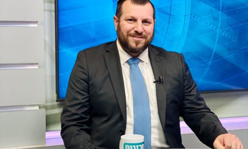 השר אליהו תוקף את הנשיא: ״מבטל את קולם״