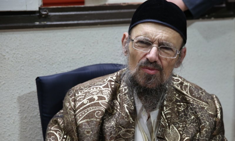 בעקבות השמועות &ndash; הרב דב קוק במכתב הבהרה