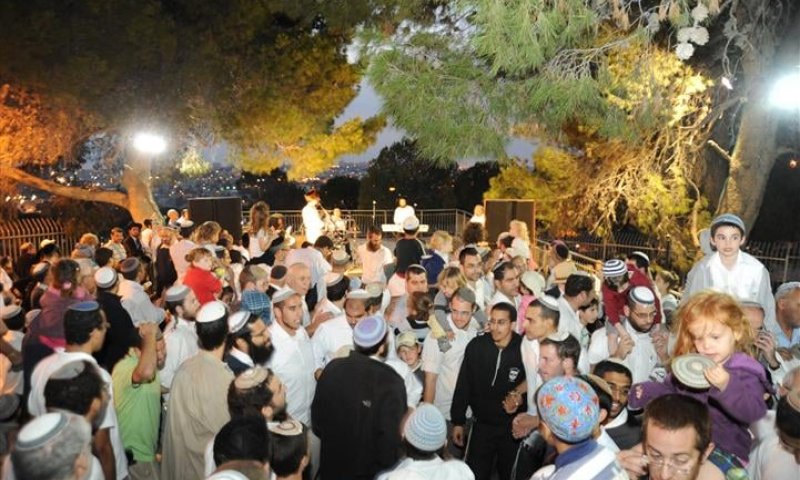 "מאז בית שני לא היו כל כך הרבה יהודים בהר הזיתים"