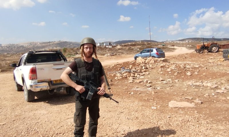 בעיצומה של מלחמה: שב"כ החרים נשקים ליהודים ביו"ש