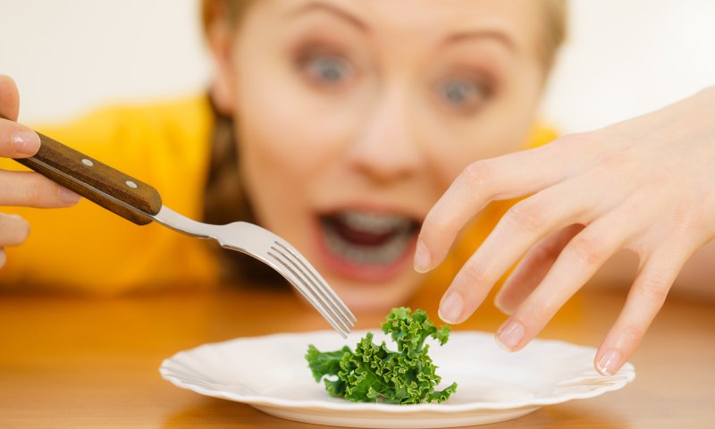 עולים על המשקל: איך תדעו אם יש לכם הפרעות אכילה