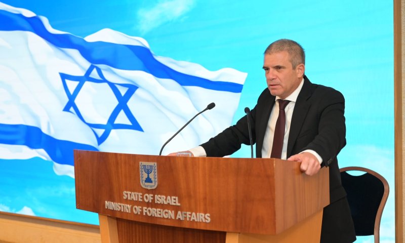 הירש לשגרירים: תדרשו שהממשלות יהיו לצד ישראל