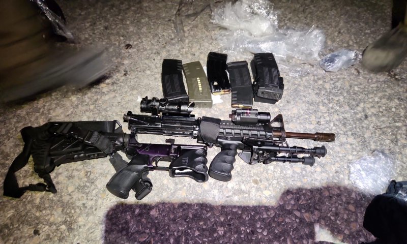 10 מבוקשים נעצרו ביו"ש, אמצעי לחימה רבים הוחרמו