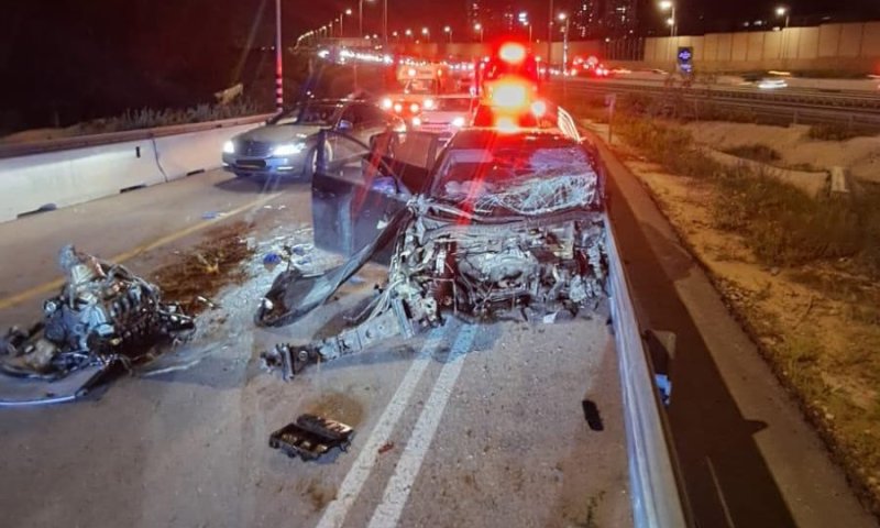 דקר את בת זוגו, נמלט מהשוטרים ונפצע קשה בתאונה