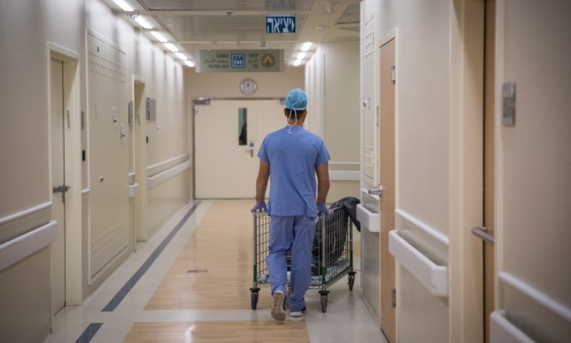 4 בתי חולים הודיעו: לא נמנע ממבקרים להכניס חמץ