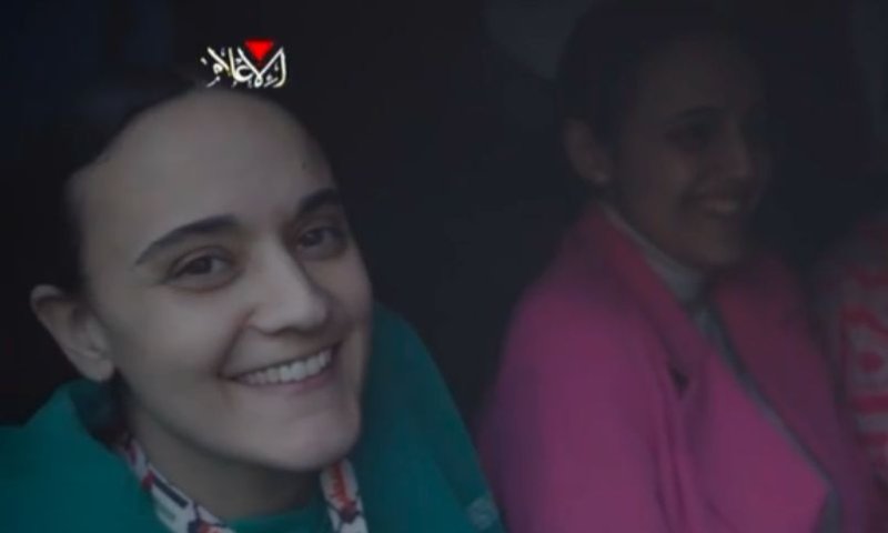 ברשעות וציניות: כך שחרר חמאס את החטופות