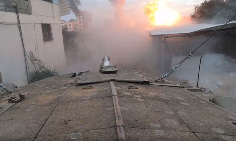 ענן של אש: לוחמי האוגדה הפציצו את הבניין הממולכד בעזה