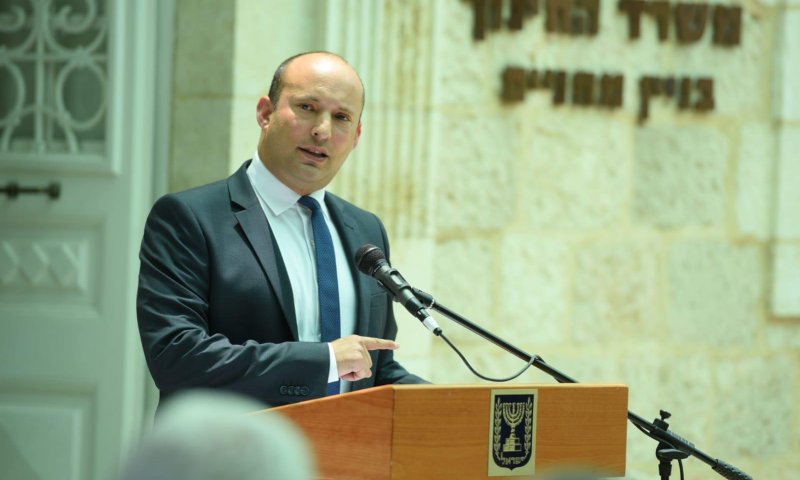 בנט: "הדרום נשרף והממשלה עסוקה בבחירות"