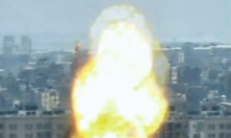 צפו: צה"ל משמיד עמדה של חמאס ותוקף חולית מחבלים