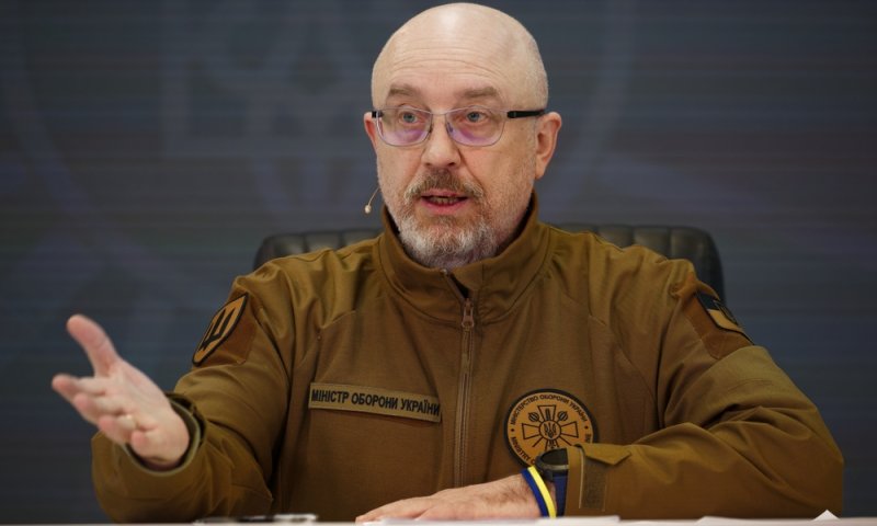 לראשונה: גלנט שוחח עם שר ההגנה של אוקראינה