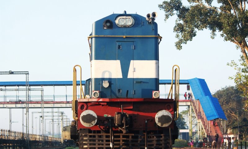 .הציונות הדתית מובילה בנשיאה בנטל או קטר ללא רכבת?