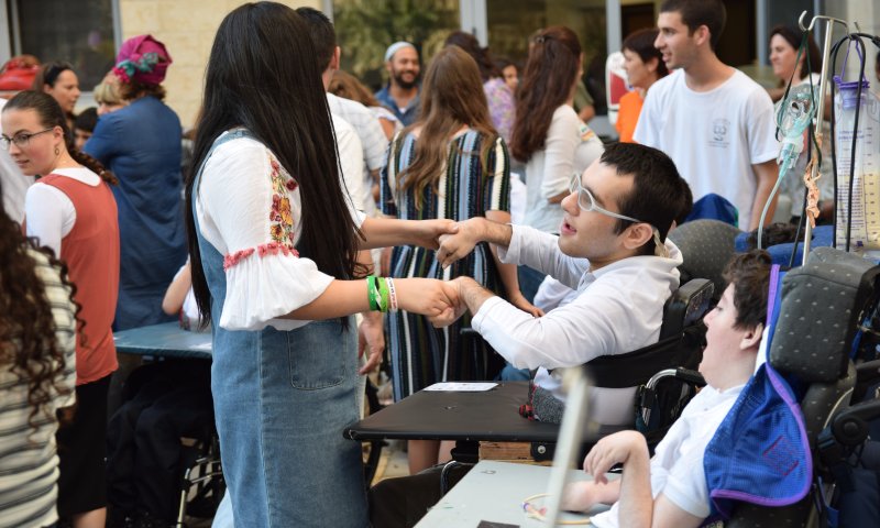 מרגש: צפו בשמחת בית השואבה למען ילדי עלה