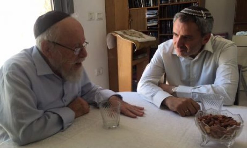 בעקבות השמועות, הרב דב ליאור במסר לאלקין