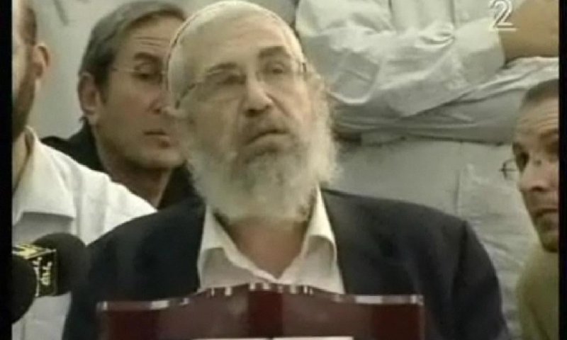 הרב מוטי אלון ממשיך להיאבק שכר משרד יחסי ציבור