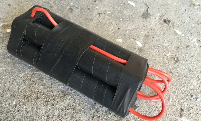 3 מטעני חבלה נוטרלו ביישוב בשרון