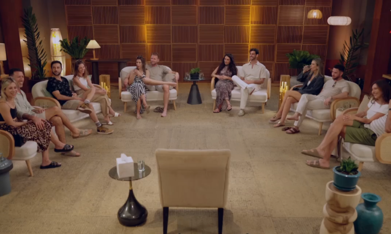 מה קרה כשכל הזוגות של חתונה ממבט שני נפגשו? צפו