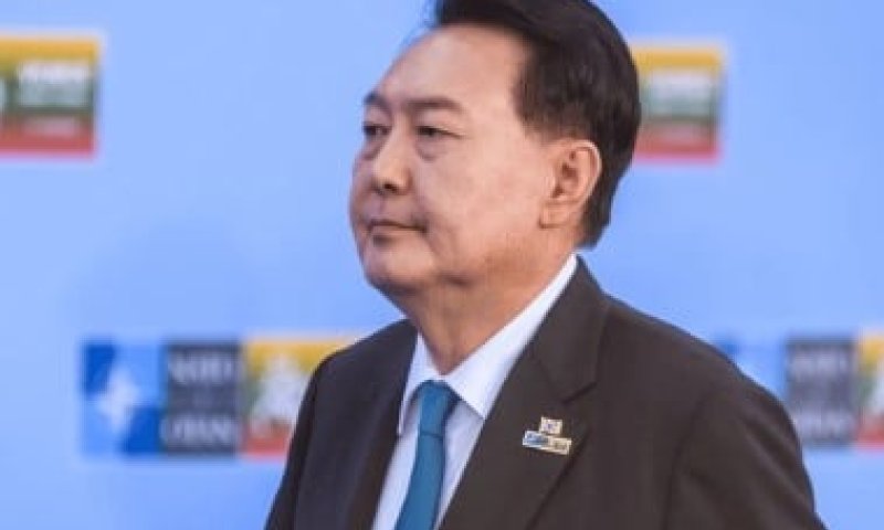 דרמה בדרום קוריאה: הנשיא המודח נלקח לחקירה, אדם נפצע במעצר