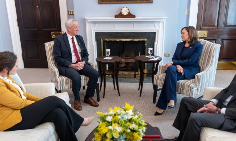 גנץ בארה"ב: "המחויבות העליונה &ndash; השבת החטופים"