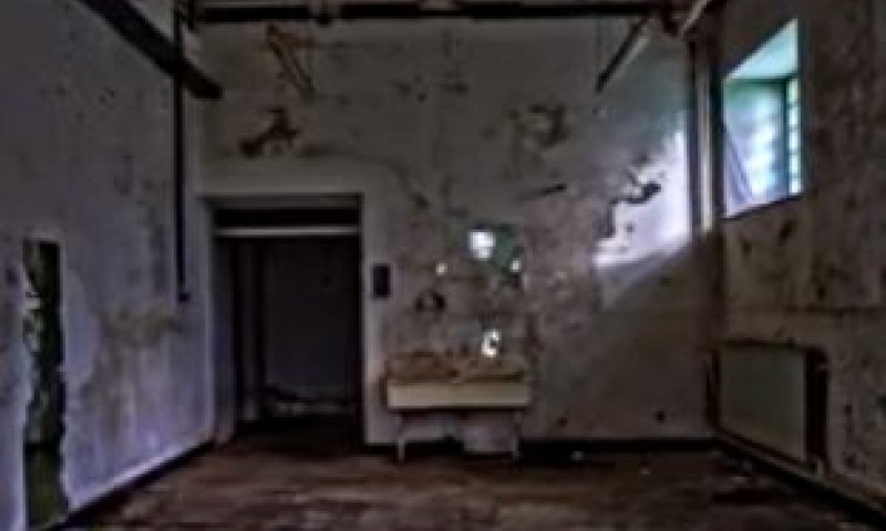 חנוכה תש"פ: מאחורי דלתות החרם. צפו