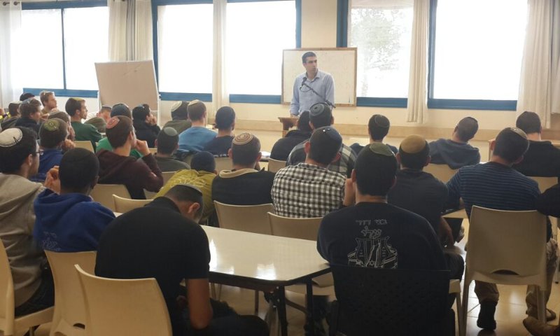 "יחד חזקה תמנע ברית בין הבית היהודי ליש עתיד"