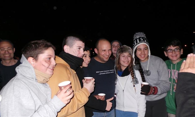 בנט מגיב לביקורת: כל פינוי יהודים לא מקובל עלינו